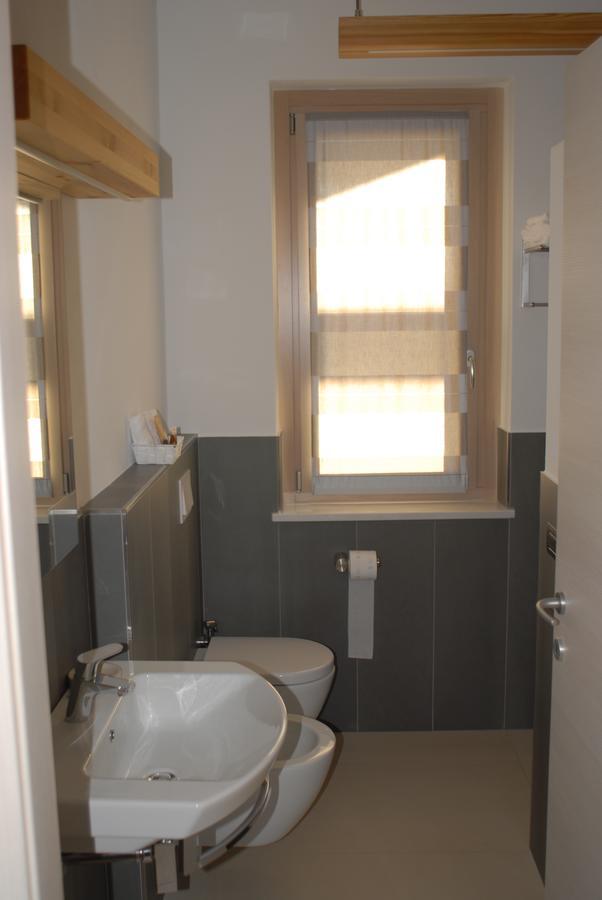 B&B Alciliegio Casnate Con Bernate Ngoại thất bức ảnh
